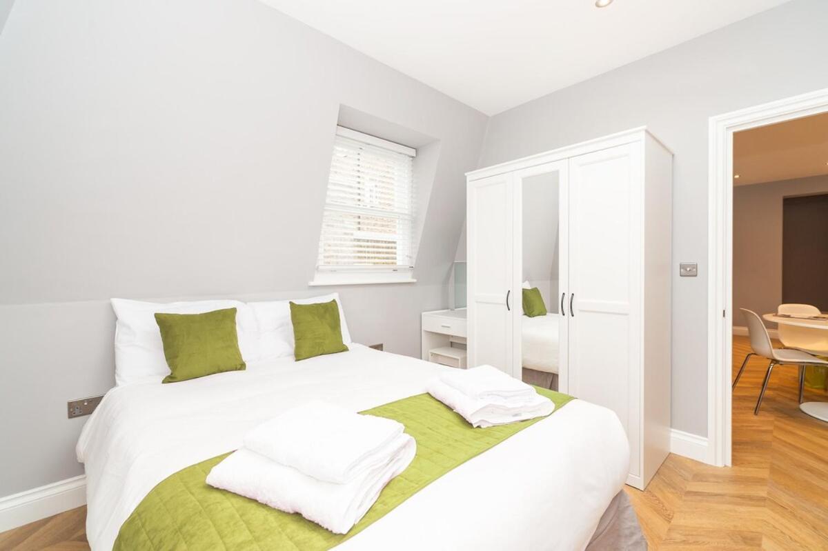 Modern Two-bedroom In Paddington *